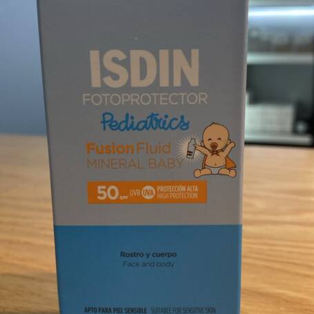 ISDIN FUSION FLUID MINERAL BABY