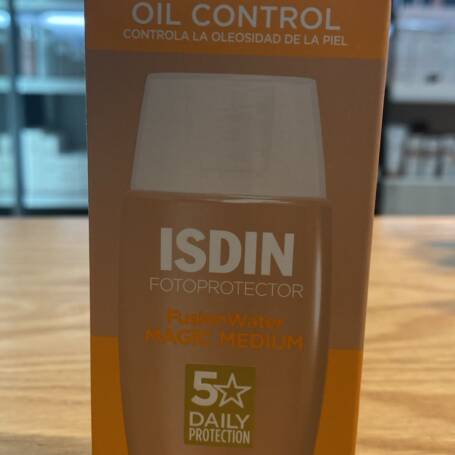 ISDIN FUSION WATER MAGIC MEDIUM